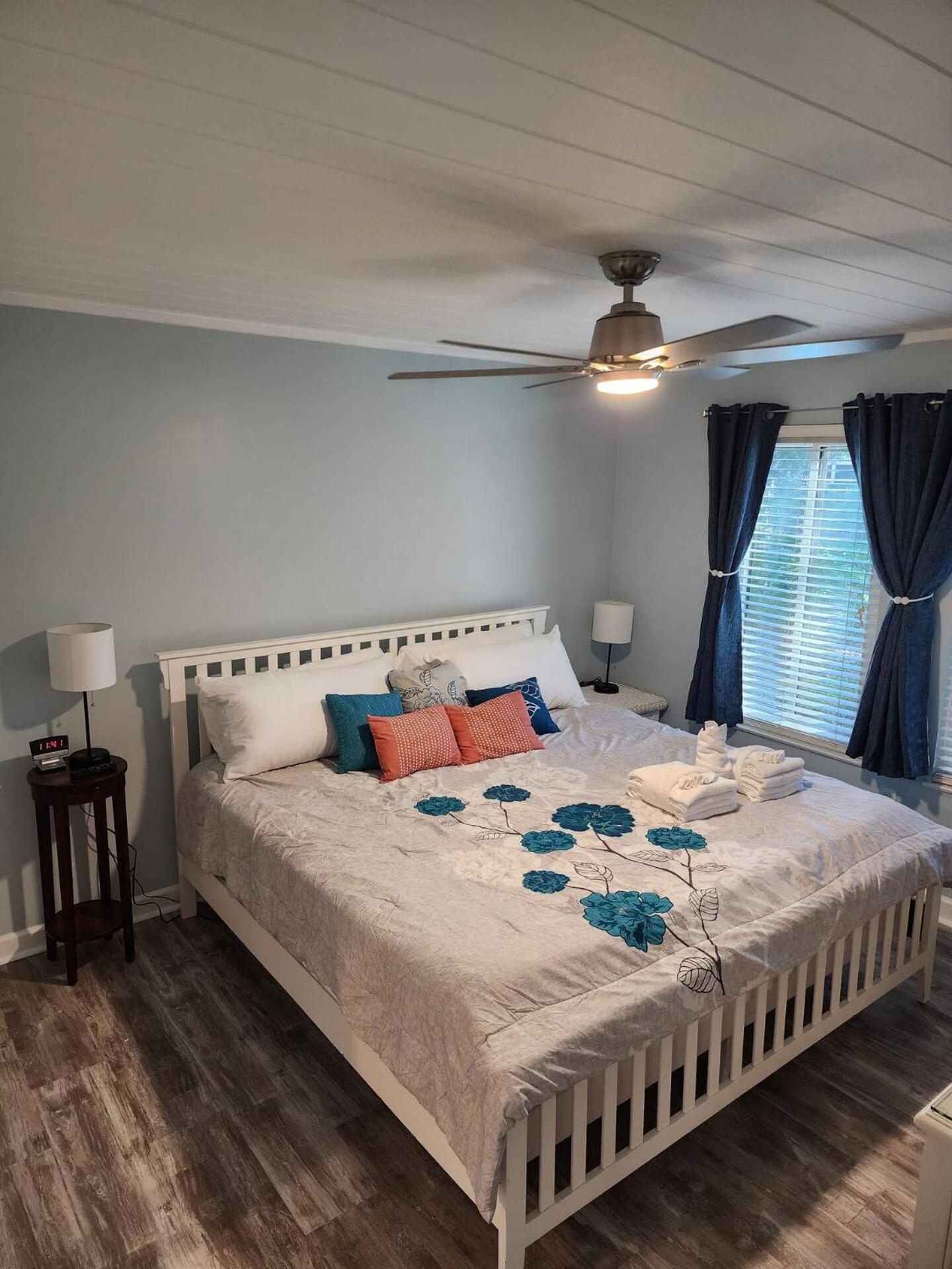 Tranquility By The 1st Fl Sleeps 6,king Bed Villa